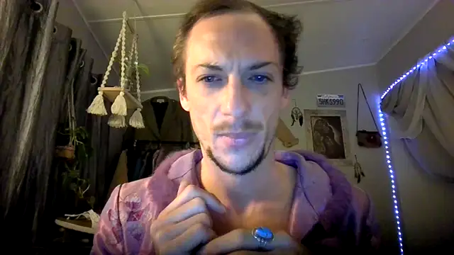 Snapshot of Dubbsssss chatting on 11, 3, 2026 Dubbsssss online show from 11, 3, 2026