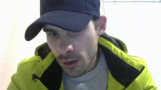 Snapshot of MakabulaAndrey chatting on 10, 3, 2026 MakabulaAndrey online show from 10, 3, 2026