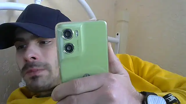 Snapshot of MakabulaAndrey chatting on 15, 3, 2026 MakabulaAndrey online show from 15, 3, 2026