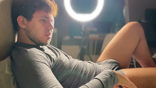 mynameischris online show from 5, 11, 2025