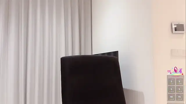 Snapshot of Nebula-qiu chatting on 29, 10, 2025 Nebula-qiu online show from 29, 10, 2025