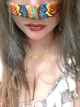 Beauty Queen Soniya online show from 22, 4, 2026