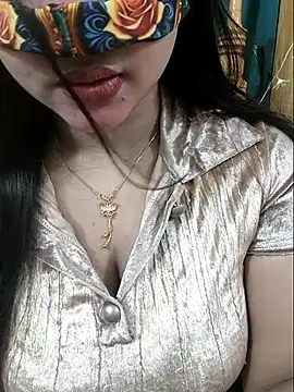 Beauty Queen Soniya online show from 27, 4, 2026