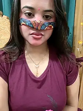 Snapshot of Beauty_Queen_Soniya chatting on 30, 4, 2026 Beauty Queen Soniya online show from 30, 4, 2026