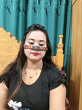 Snapshot of Beauty_Queen_Soniya chatting on 19, 5, 2026 Beauty Queen Soniya online show from 19, 5, 2026