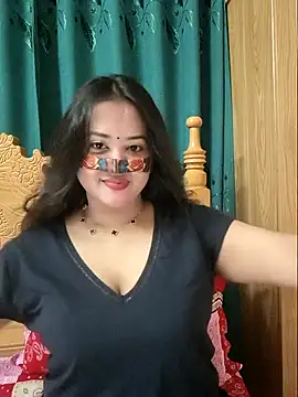 Snapshot of Beauty_Queen_Soniya chatting on 22, 5, 2026 Beauty Queen Soniya online show from 22, 5, 2026