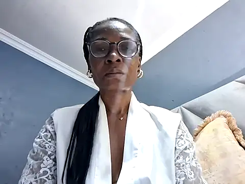NaughtyCouga online show from 16, 6, 2026