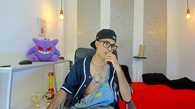 JacobBlackwell  online show from 22, 11, 2025