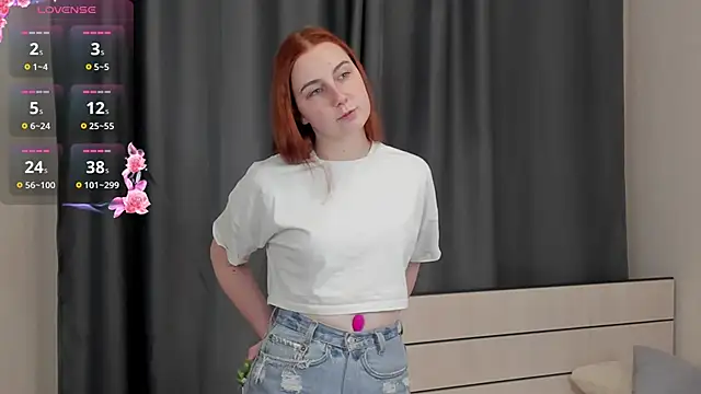 KellyeOun online show from 12, 11, 2025