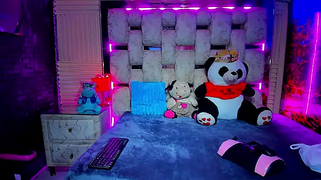 RubyEvanns online show from 29, 4, 2026