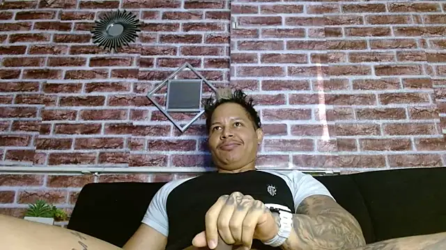 jordan bigcock  online show from 27, 4, 2026