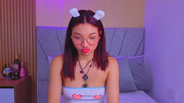 Snapshot of celeste_collins_ chatting on 14, 6, 2026 celeste collins online show from 14, 6, 2026