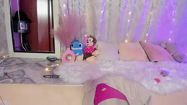Snapshot of Lilith_salvatoree chatting on 19, 5, 2026 Lilith salvatoree online show from 19, 5, 2026