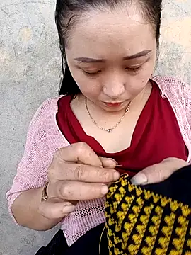 Snapshot of miemie-xx chatting on 18, 10, 2025 miemie-xx online show from 18, 10, 2025