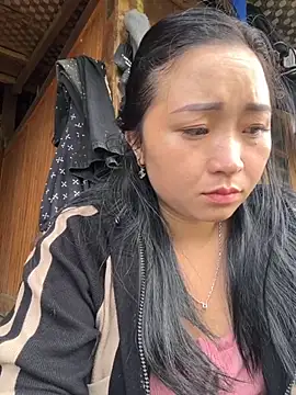 Snapshot of miemie-xx chatting on 28, 10, 2025 miemie-xx online show from 28, 10, 2025