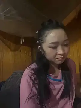 Snapshot of miemie-xx chatting on 7, 11, 2025 miemie-xx online show from 7, 11, 2025