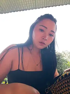 Snapshot of miemie-xx chatting on 14, 11, 2025 miemie-xx online show from 14, 11, 2025