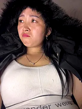 Snapshot of miemie-xx chatting on 20, 11, 2025 miemie-xx online show from 20, 11, 2025