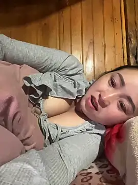 Snapshot of miemie-xx chatting on 29, 11, 2025 miemie-xx online show from 29, 11, 2025