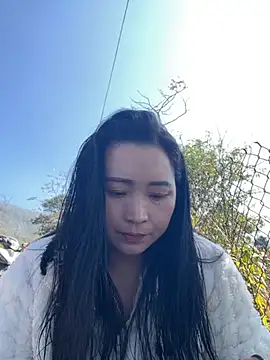 Snapshot of miemie-xx chatting on 1, 12, 2025 miemie-xx online show from 1, 12, 2025