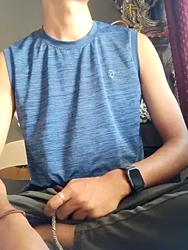 Snapshot of use_19 chatting on 22, 11, 2025 use 19 online show from 22, 11, 2025