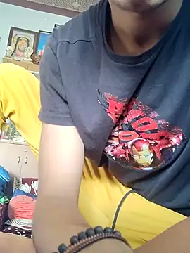 Snapshot of use_19 chatting on 27, 11, 2025 use 19 online show from 27, 11, 2025