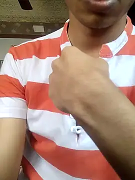 Snapshot of use_19 chatting on 5, 2, 2026 use 19 online show from 5, 2, 2026