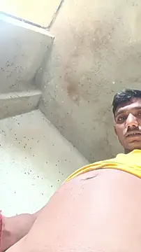 Snapshot of BiggerDickGuy chatting on 15, 12, 2025 BiggerDickGuy online show from 15, 12, 2025