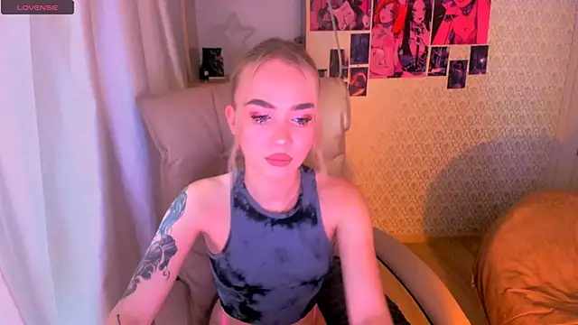 Lollyy baby online show from 19, 11, 2025