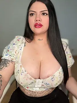 dulcemarianh  online show from 13, 4, 2026