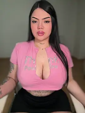 dulcemarianh  online show from 29, 4, 2026