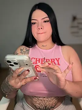 dulcemarianh  online show from 23, 6, 2026