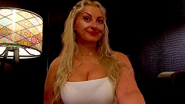 LeticiaReys online show from 17, 1, 2026