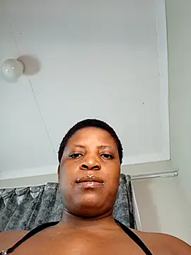 Snapshot of Linae1234 chatting on 4, 11, 2025 Linae1234 online show from 4, 11, 2025