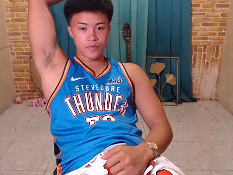 Snapshot of ur_naughtyboy_patrick chatting on 14, 10, 2025 ur naughtyboy patrick online show from 14, 10, 2025