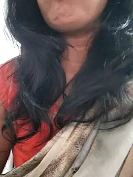 Snapshot of Janu-hasena chatting on 6, 11, 2025 Janu-hasena online show from 6, 11, 2025