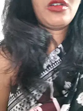 Snapshot of Janu-hasena chatting on 12, 11, 2025 Janu-hasena online show from 12, 11, 2025