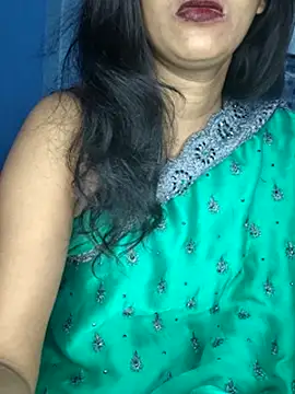 Snapshot of Janu-hasena chatting on 2, 12, 2025 Janu-hasena online show from 2, 12, 2025
