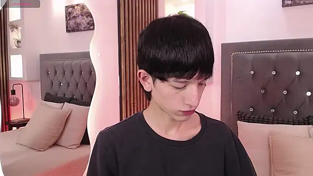 Emo Boy  online show from 5, 6, 2026