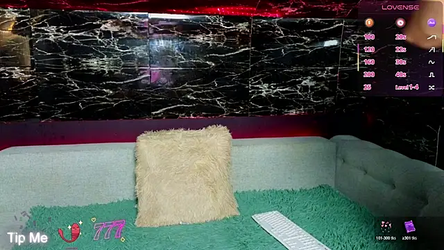 Snapshot of _YourSubmissive_ chatting on 23, 5, 2026 YourSubmissive online show from 23, 5, 2026