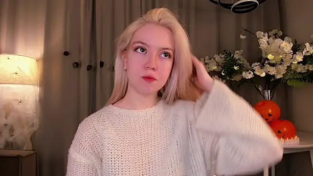 TinaStevenson online show from 31, 10, 2025