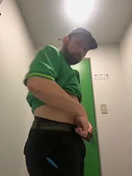 Snapshot of Nasho172737 chatting on 28, 11, 2025 Nasho172737 online show from 28, 11, 2025