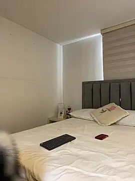 Snapshot of Isabella_LaRue chatting on 31, 1, 2026 Isabella LaRue online show from 31, 1, 2026