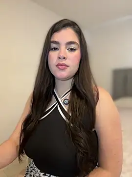 Snapshot of Isabella_LaRue chatting on 23, 3, 2026 Isabella LaRue online show from 23, 3, 2026
