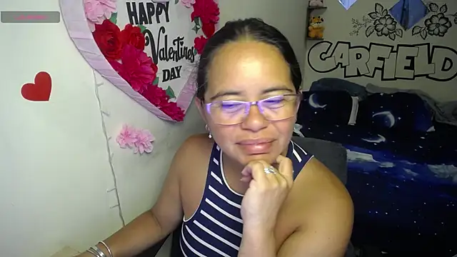 Miss  kendra  online show from 7, 5, 2026