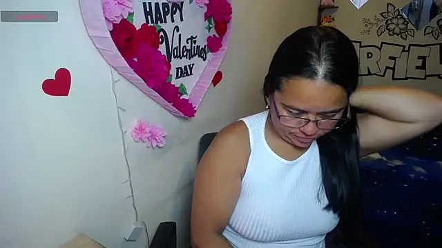Miss  kendra  online show from 8, 5, 2026