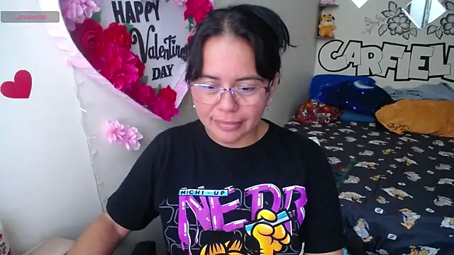 Miss  kendra  online show from 1, 6, 2026