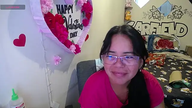 Miss  kendra  online show from 9, 6, 2026