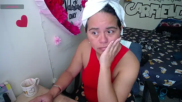 Miss  kendra  online show from 13, 6, 2026