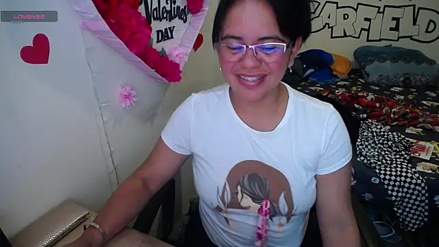 Miss  kendra  online show from 17, 6, 2026